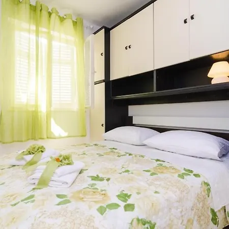 Blue Jelena Apartman
