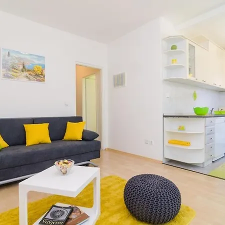 Blue Jelena Apartman