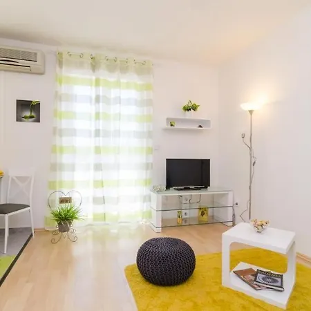 Blue Jelena Apartman